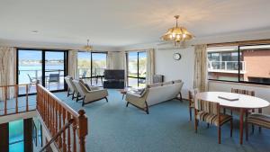 Unit 6 11 Beach Street Merimbula