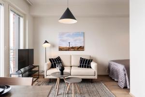 Bright studio apartment near the centre