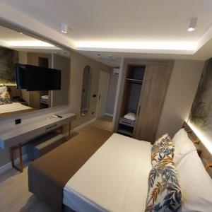 Alessia Hotel
