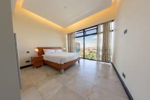 Lux Suites Le marc Luxury Apartments