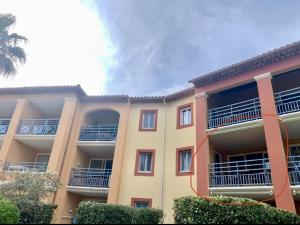 BERGERIE PLAGE Balnéo Clim piscine