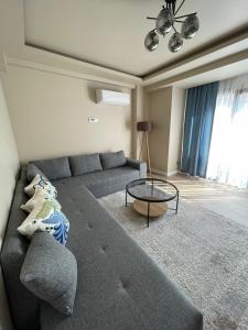 Myfair apartment
