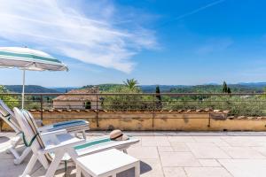 Maisons de vacances Le Mas des Moulieres - Vue montagne avec piscine et sauna : photos des chambres