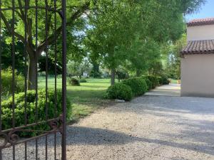 Maisons d'hotes Mas des Oliviers : photos des chambres