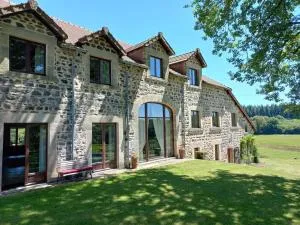 L'Isatis du Châtain Gîte premium grande capacité 15 personnes - Saint-Junien-la-Bregère