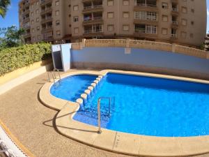 Two-Bedroom Apartment with swimming pool Torrevieja