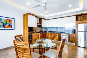 Blue Horizon 903 at Residences