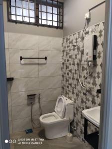 NEW 55 Homestay Corner Lot Spacious House in Bukit Bakri Muar