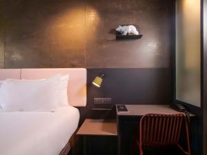 Hotels TRIBE Paris Batignolles : photos des chambres