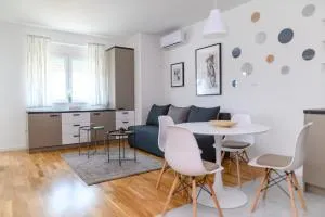 AQUA LUX - Green Hill - Kod akva parka Podina - Resnik