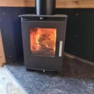 Fox Lodge at Heygates Lodging - with hot tub