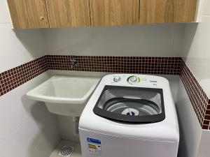 Apto novo, com ar, acesso rápido ao centro