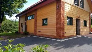 Cztery Pory Roku pokoje z łazienkami do wynajęcia - Nowa Wieś