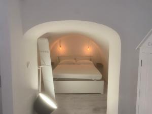 La Naca piede a terra