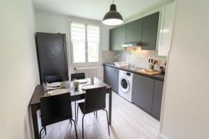 Appartements KASA SERENITY - Tout equipe - 3 TV : photos des chambres