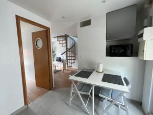 Appartements Au coeur du Bourg - La Celle St Cloud. : photos des chambres