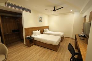 Hotel Sharda Residency