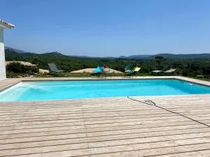 Villa en résidence à Sotta vue panoramique sur Porto-Vecchio ! - Pietralonga