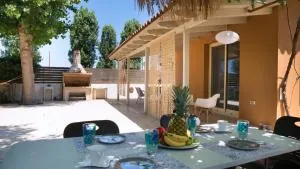 Beach House Lefkes - Plános