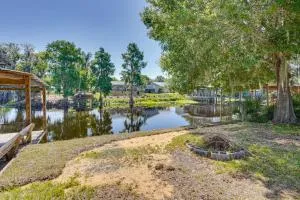 Dock and Grill Waterfront Florida Vacation Rental! - Hesperides