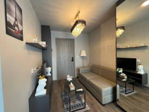 Monte Rama 9 near JodFair Market Condo