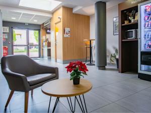 Hotels B&B HOTEL Strasbourg Nord Artisans : photos des chambres