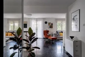 The Black Marble - Sea View, 2BR, 2BA by BnC