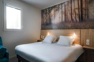 Hotels Kyriad Annemasse - Geneve : Hébergement avec 1 Lit Double et 1 Lit Junior