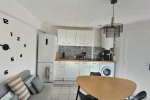 Appartements Apartment 500M From The Beach : photos des chambres