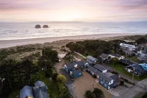 Ocean Rogue Inn Unit 5 - Twin Rocks