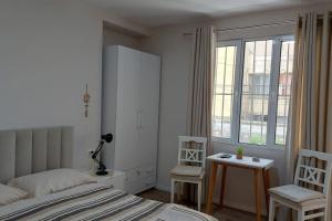 Tranquil Oasis for Two