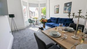 West Shore Apartment by Seaside Llandudno