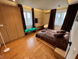 LOCATION ! LOCATION ! LOCATION ! City Garden View Oak apartment