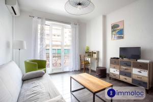 Apartment near the center Borriglione district