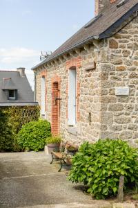 Maisons de vacances Maison de 3 chambres avec jardin clos et wifi a Rostrenen : photos des chambres