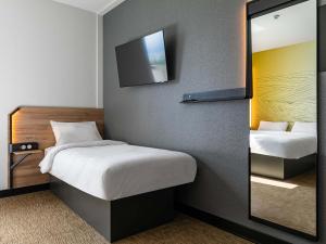 Hotels B&B HOTEL Selestat Centre-Alsace : photos des chambres