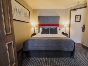 Villiers Hotel