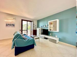 Flight over the sea House by Housilia