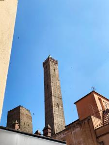 Asinelli Luxury Apartment