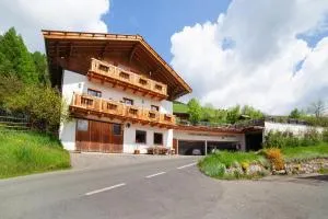 Oberhof Apt Nagelstein - Larcher