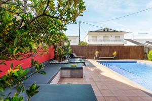 Aroeira Pool House by Lisbon-Coast vacation