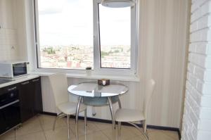 Апартаменти на Марсельській, Увага! завжди є WiFi, вода, ліфт