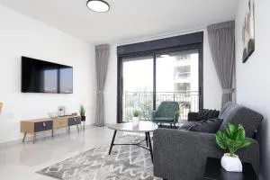 Agrippas apartment 8 - El Muṣrāra