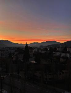 Appartements Luxueux appartement T4 - Lac 5 min - Parkings Privatifs - Vue lac et montagne : photos des chambres