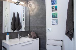 Sunset Cortés & Castro Beach - Los Roques