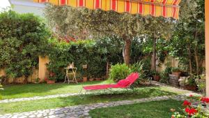 Casa con giardino privato