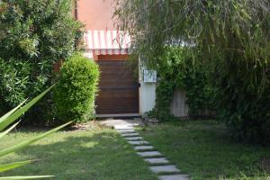 Casa con giardino privato img25