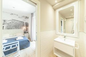 Eleonore Elegant Rooms img27