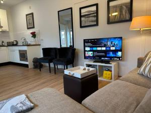 Beach nearby, close to Amsterdam, The Hague -6p