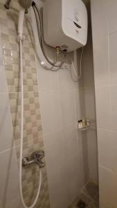 Apt Vasanta Innopark Studio Latte dgn Bathub & Pool Ch3n